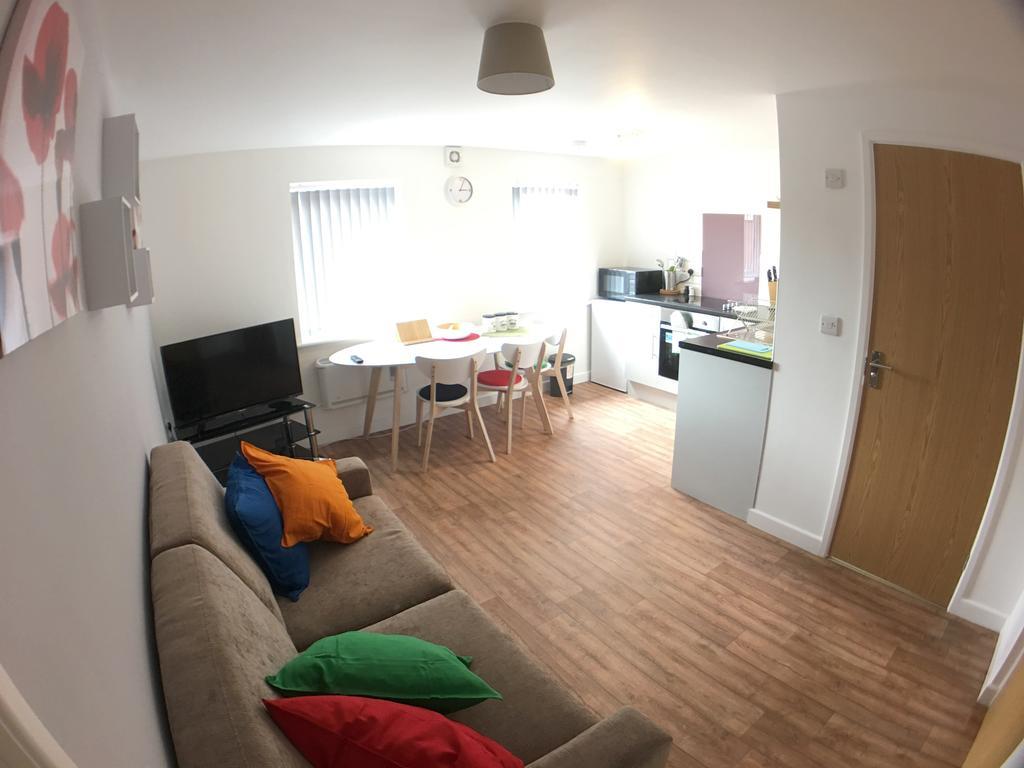 Phoenix House Apartments Walsall Esterno foto